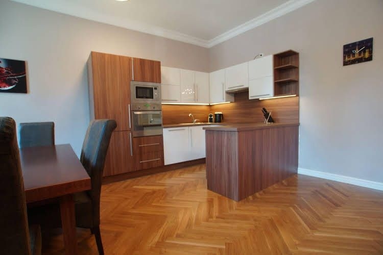 ImperialApartments Schonbrunn0