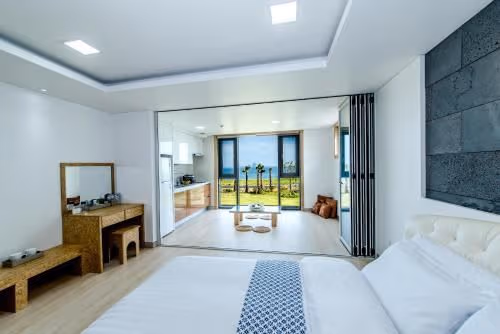 Quadruple Room with Sea View