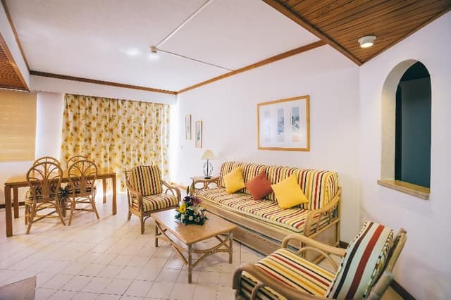 APARTMENT CAPACITY 4 ONE BEDROOM