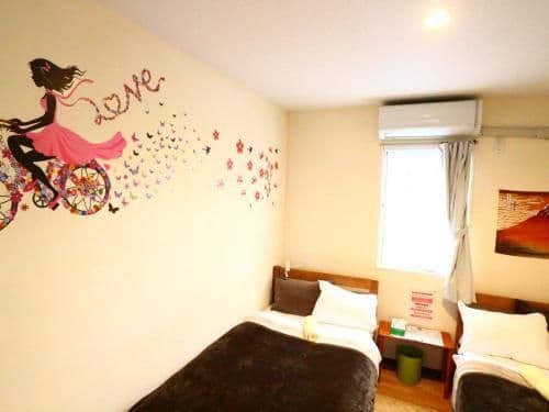 Standard Twin Room
