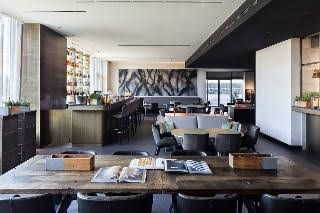 โรงแรมวีไอยู มิลาน (Hotel Viu Milan)1