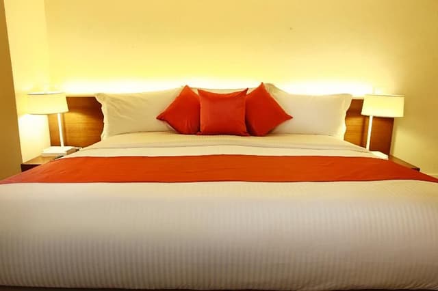 SUITE EXECUTIVE