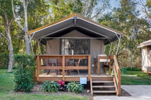 Deluxe Safari Tent - sleeps 2