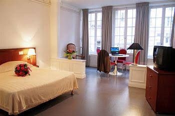 Residence Du Bain Romain0