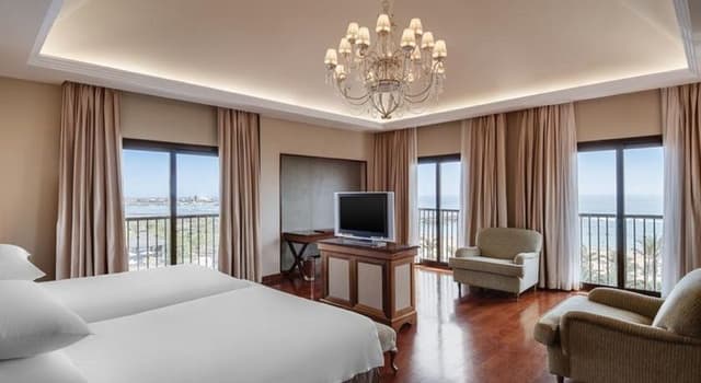 FAMILY ROOM SEA VIEW