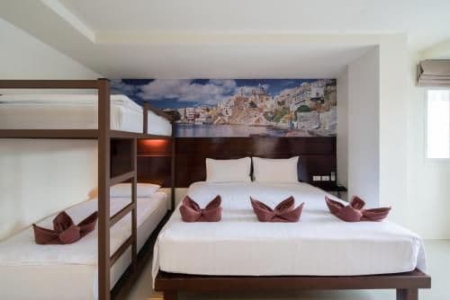 3 Connecting Room for 8 Adults
