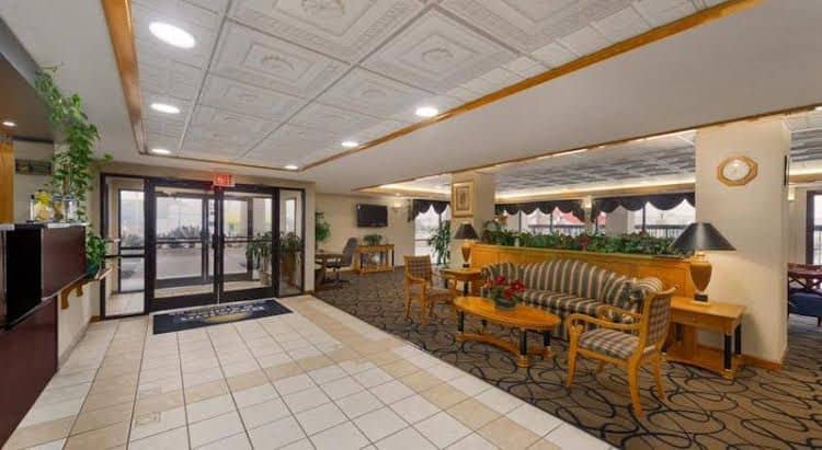 Quality Inn and Suites Warner Robins Quality Inn and Suites Warner Robins