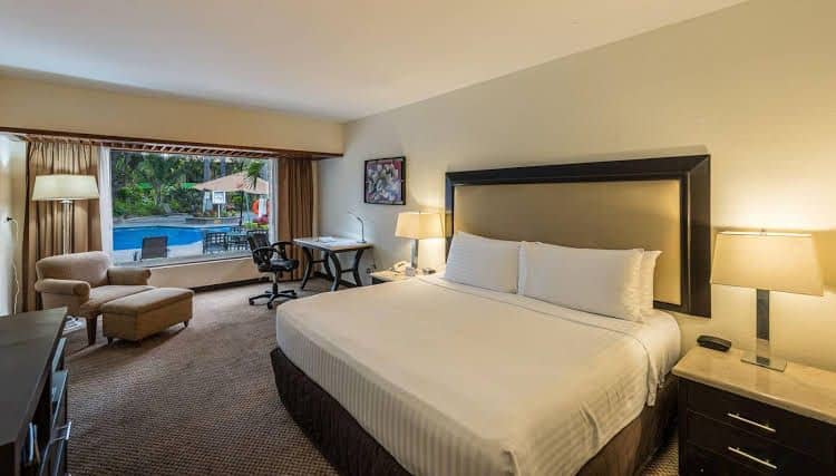 Holiday Inn Guadalajara Expo Holiday Inn Guadalajara Expo