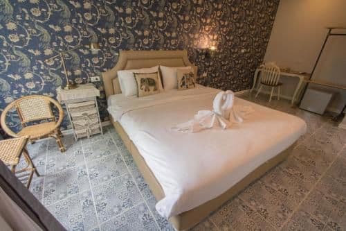 Superior King Room