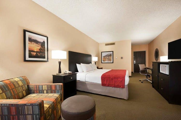 Ramada Plaza Gillette0