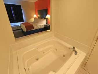Baymont Inn and Suites Mundelein Libertyville Area