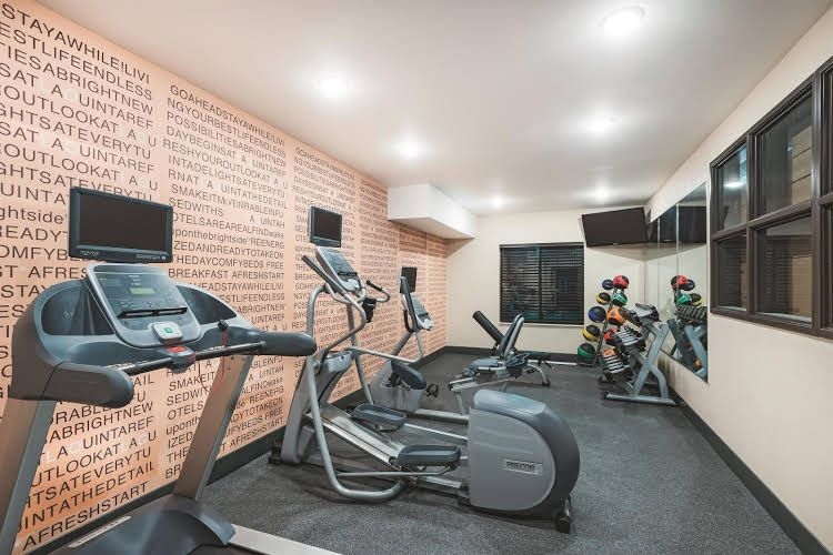 La Quinta Inn and Suites NorwichPlainfieldCasino0