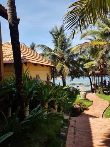 Bungalow with Sea View