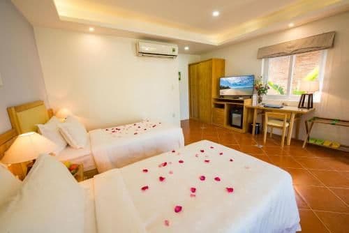 Double or Twin Room with Garden View