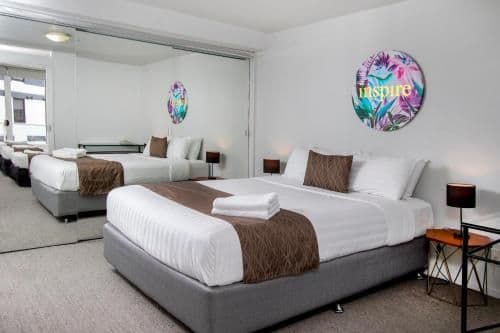 Deluxe Family Suite