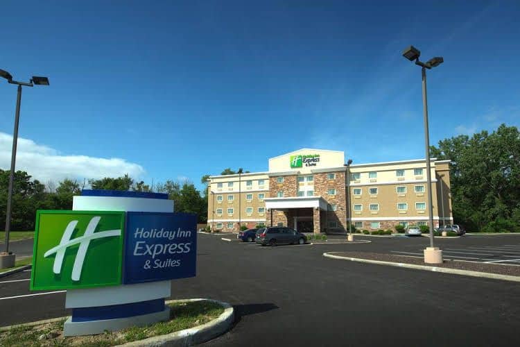 Holiday Inn Express and Suites Carmel North Westfield Holiday Inn Express and Suites Carmel North Westfield