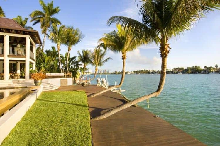 Stunning BalineseStyle Villa Stunning BalineseStyle Villa