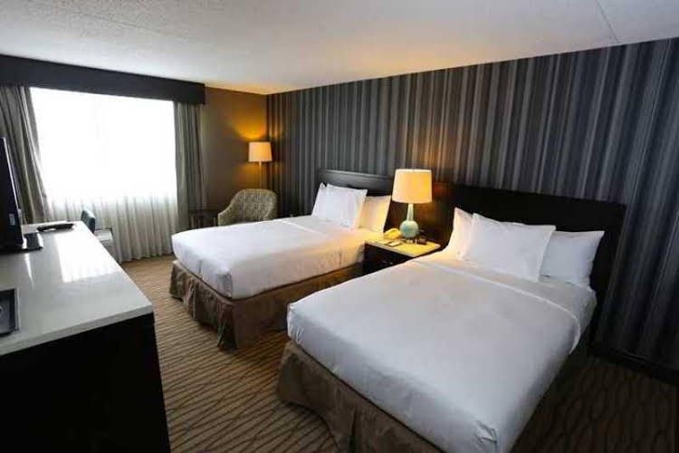 DoubleTree by Hilton Cleveland Westlake0