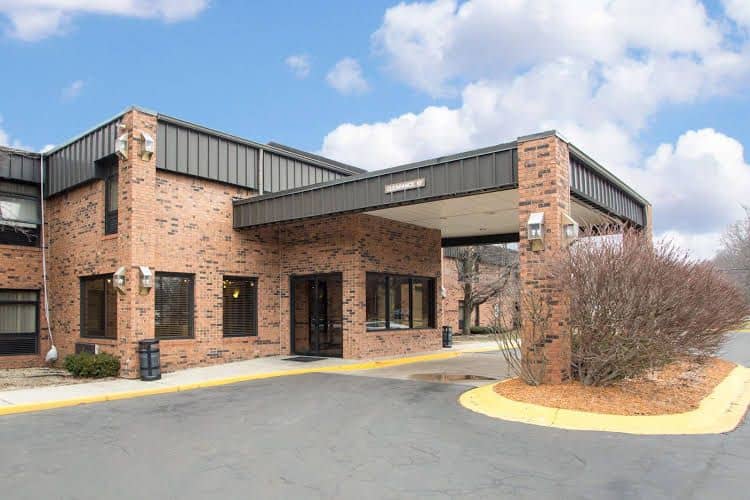 Quality Inn and Suites Quality Inn and Suites