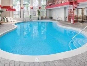 Baymont Inn and Suites Grand Haven0