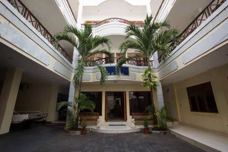 RedDoorz @ Melati Kartika Plaza RedDoorz @ Melati Kartika Plaza
