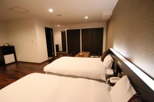 Deluxe Family Room