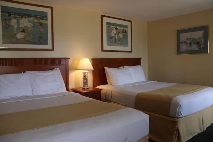 The White Sands Oceanfront Resort and Spa The White Sands Oceanfront Resort and Spa