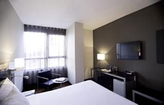 AC Hotel Avenida America by Marriott4