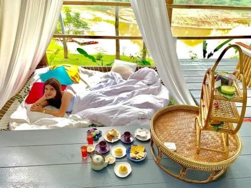 Deluxe King Room with River View