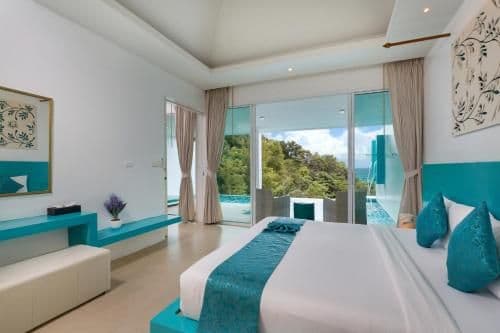 Grand Seaview Pool Suite