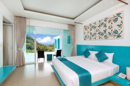 Partial Deluxe Sea View Pool Suite