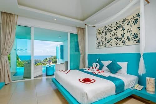 Grand Seaview Pool Suite