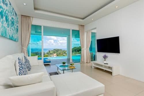 Grand Seaview Pool Suite