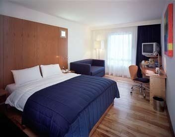 Ramada Hotel Encore London West2