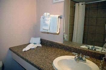 and Suites Midland West and Suites Midland West