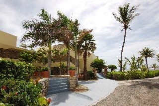 The Palms at Pelican Cove0