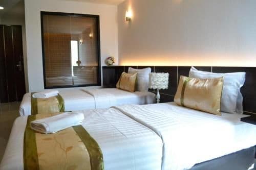 Standard Twin Room