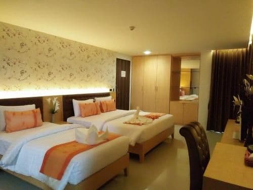 Standard Triple Room with Sea View