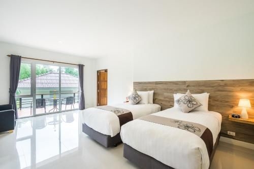 Phangan Akuna2