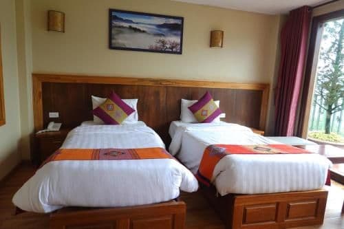 Deluxe Double or Twin Room with Mountain View