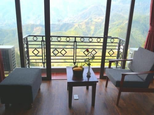 Deluxe Double or Twin Room with Mountain View