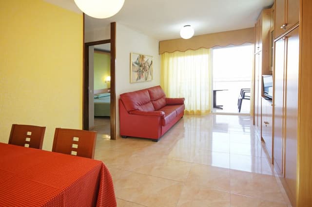APARTMENT CAPACITY 6