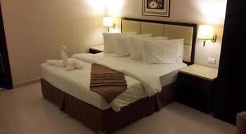 Grand East Resort and Spa Dead Sea0