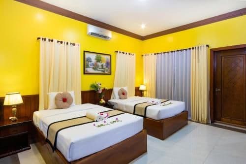 Deluxe Twin Room with Pool View - Free 2 ways Transfer