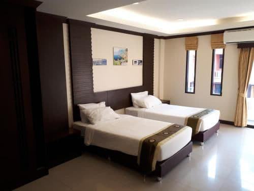 Deluxe Twin Room