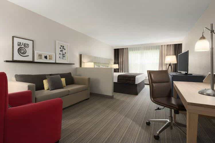 Country Inn and Suites By Carlson Decorah IA