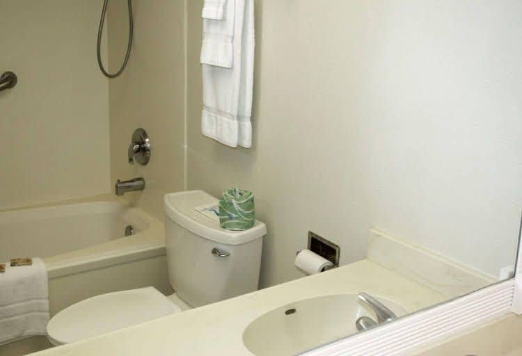 The Suites at Marina Bay The Suites at Marina Bay