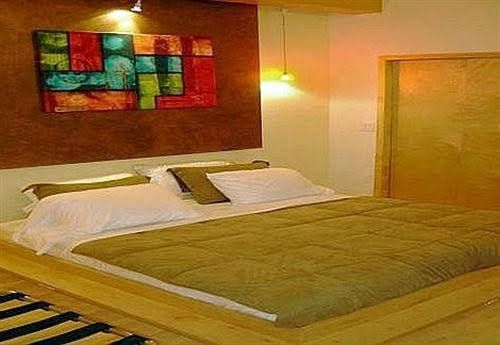 European Village Resort0