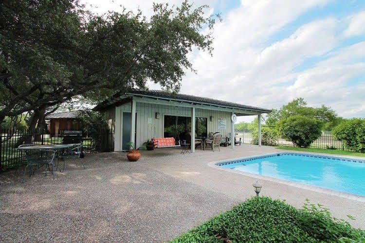 Live Oaks Bed and Breakfast Live Oaks Bed and Breakfast