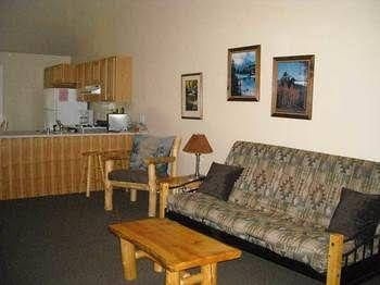 Mountain Landing Suites and RV Park0